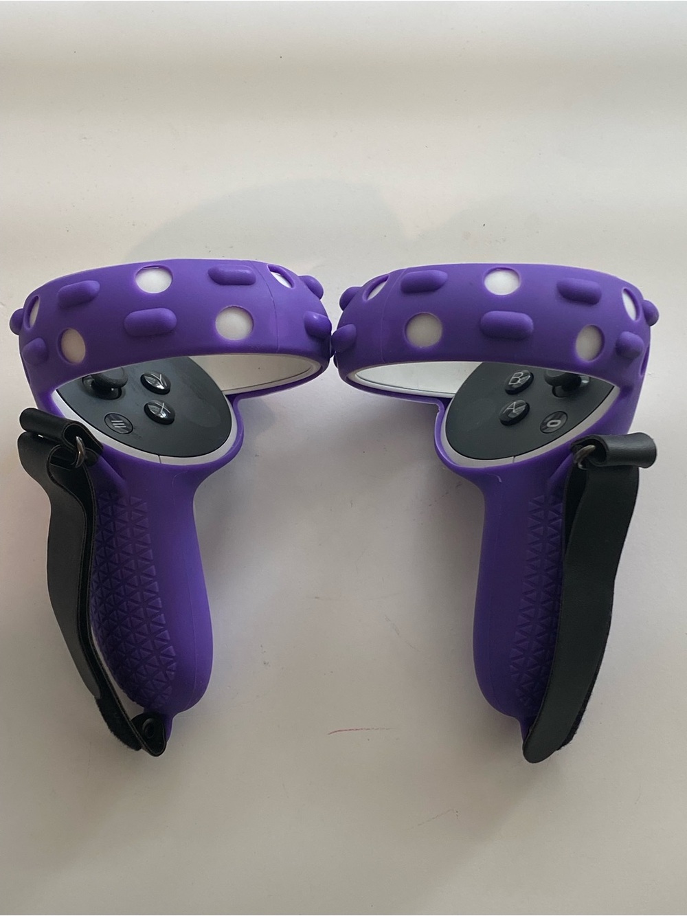 Oculus Quest 2 Left + Right - Picture 5 of 8